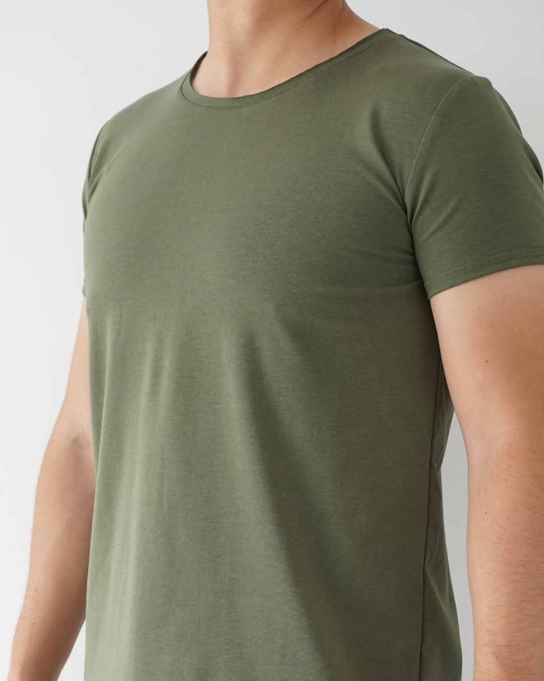Musk Green T-shirt - Short Sleeve Wide Neck Straight Bottom